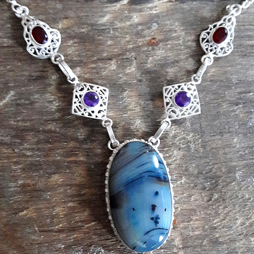 Sterling Silver Agate Necklace